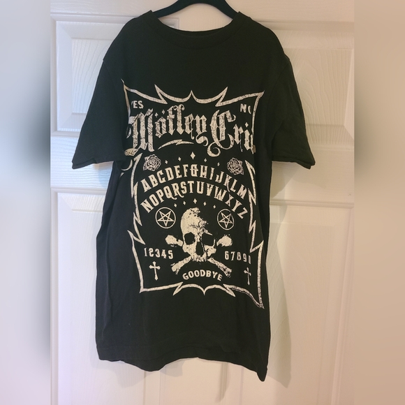 Mötley Crüe – Skull Spirit short Sleeve T-Shirt, size S, Pre-owned. - Picture 1 of 3
